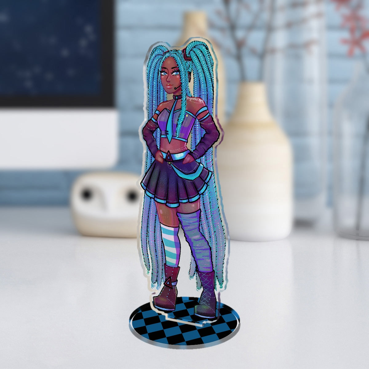 Fan Art: Locs Miku Standee